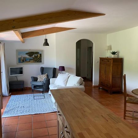 Maison Moutas Le Thoronet Bagian luar foto
